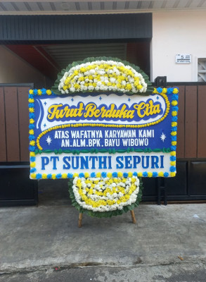 Papan Bunga Duka di Pare Pare
